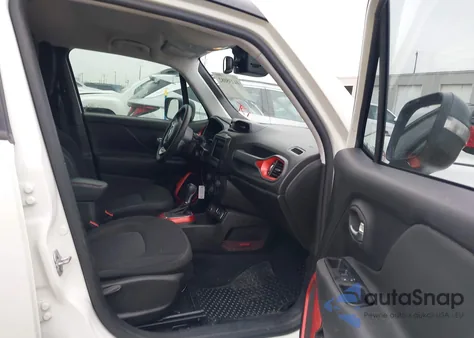 2020 Jeep Renegade Trailhawk 4X4 from USA, damaged, VIN ZACNJBC12LPL91876